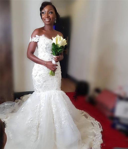 2019 Mermaid African Wedding Dresses Applique Lace Beaded Court Train Off-the-shoulder Lace Bridal Gowns Robe De Mariage
2019 Mermaid African Wedding Dresses Applique Lace Beaded Court Train Off-the-shoulder Lace Bridal Gowns Robe De Mariage
