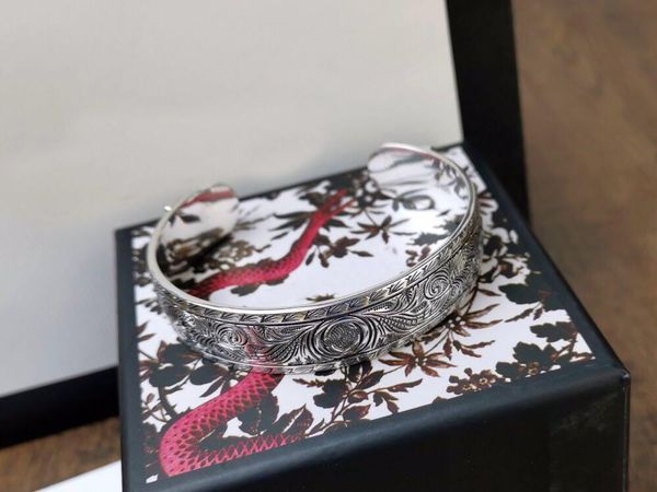 fashion brand with logo designer tiger bracelets for lady design women party wedding engagement lovers gift luxury jewelry with box, Black
fashion brand with logo designer tiger bracelets for lady design women party wedding engagement lovers gift luxury jewelry with box, Black