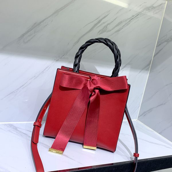 women fashion pu handbag red ribbon shoulder bag crossbody bag handbag for bride&girls daily
women fashion pu handbag red ribbon shoulder bag crossbody bag handbag for bride&girls daily