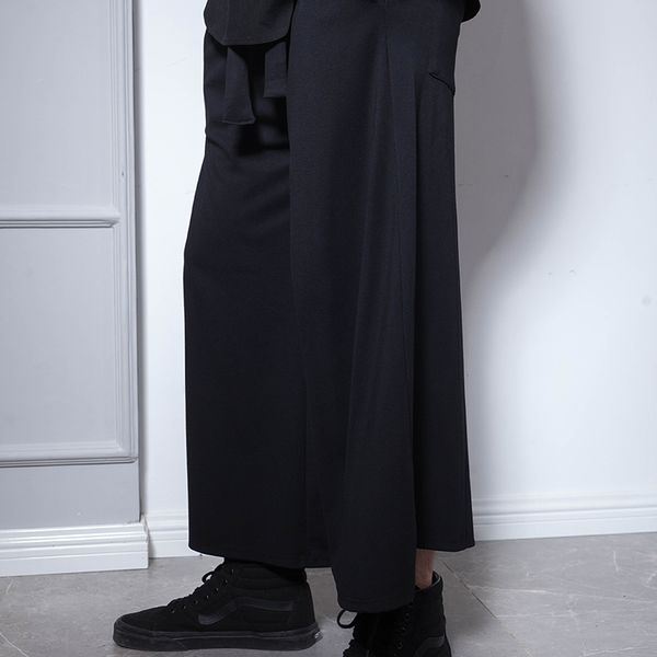 korean version of trendy casual culottes large bell-shaped trousers wide leg trousers large size wide leg men's fashion, Black
korean version of trendy casual culottes large bell-shaped trousers wide leg trousers large size wide leg men's fashion, Black