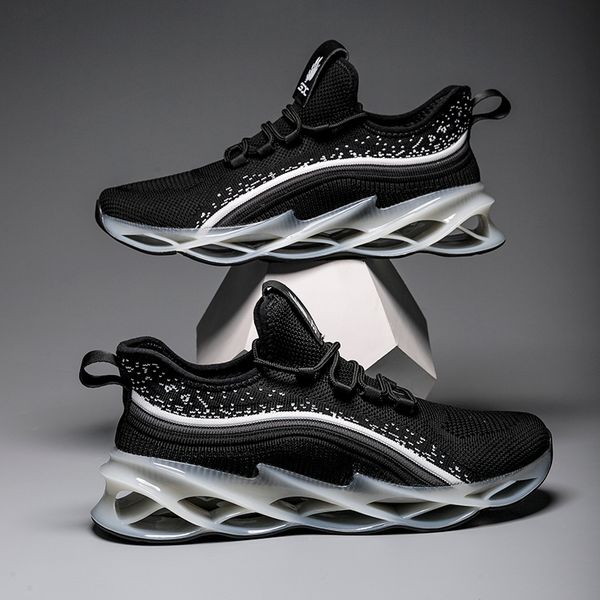 2020 spring new flying knit mens running shoes man blade damping sneakers breathable lightweight male outdoor fitness trainers
2020 spring new flying knit mens running shoes man blade damping sneakers breathable lightweight male outdoor fitness trainers