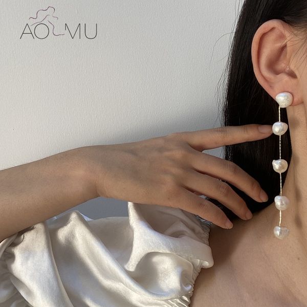 aomu 2020 s925 new geometric irregular natural freshwater pearl tassel gold color metal chain retro long drop earrings for women, Silver
aomu 2020 s925 new geometric irregular natural freshwater pearl tassel gold color metal chain retro long drop earrings for women, Silver