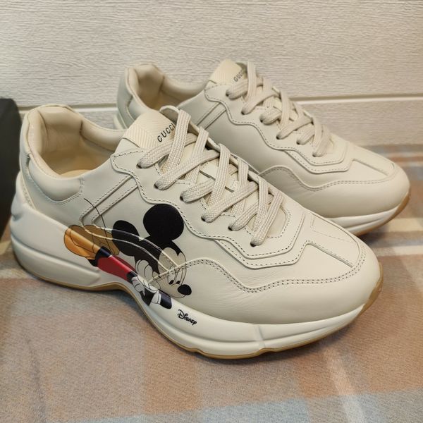 Новый 2019 Мужчины и Женщины ритона sneaker576963with Клубника Белая кожа Клубничный печати платформы и Толстый Structure Design Size35-45
Новый 2019 Мужчины и Женщины ритона sneaker576963with Клубника Белая кожа Клубничный печати платформы и Толстый Structure Design Size35-45