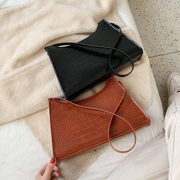 french niche bag female bag 2020 new korean version of the wild retro hong kong style fashion shoulder
french niche bag female bag 2020 new korean version of the wild retro hong kong style fashion shoulder