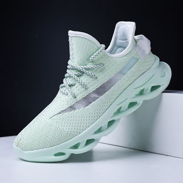 2020 men's sneakers breathable outdoor sports shoes women's lightweight sneakers comfortable athletic training shoe
2020 men's sneakers breathable outdoor sports shoes women's lightweight sneakers comfortable athletic training shoe