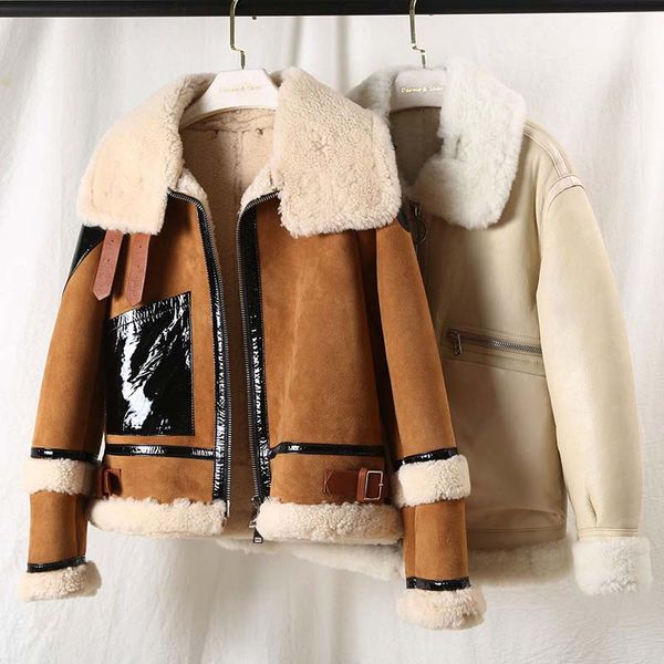 2019 coat female winter loose thick warm lamb fur solid color zipper long sleeve cap removable casual short locomotive wool jack, Black
2019 coat female winter loose thick warm lamb fur solid color zipper long sleeve cap removable casual short locomotive wool jack, Black