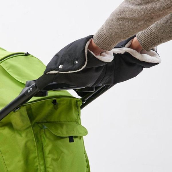 2019 new baby stroller warm glove winter infant stroller essential accessories kids toddler trolleys pram pushchair
2019 new baby stroller warm glove winter infant stroller essential accessories kids toddler trolleys pram pushchair