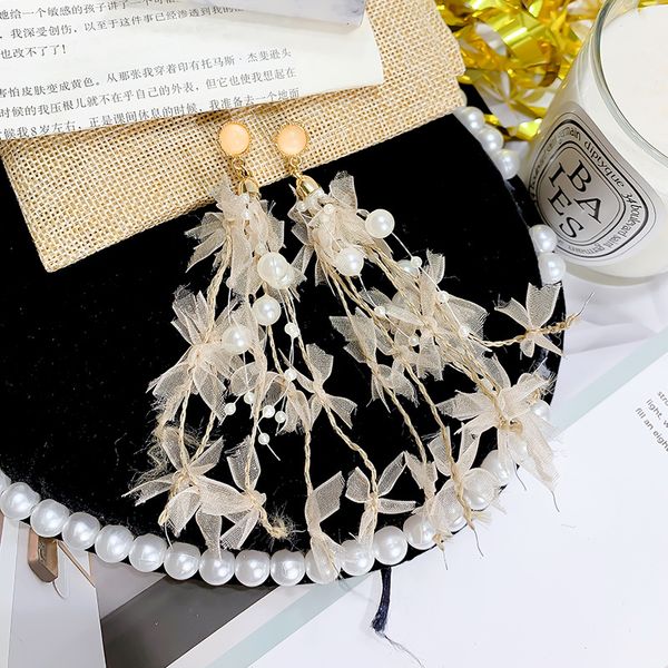 2019 selling fashion jewelry sweet romantic lace earrings multilayer tassel flower earrings beach party for women, Silver
2019 selling fashion jewelry sweet romantic lace earrings multilayer tassel flower earrings beach party for women, Silver
