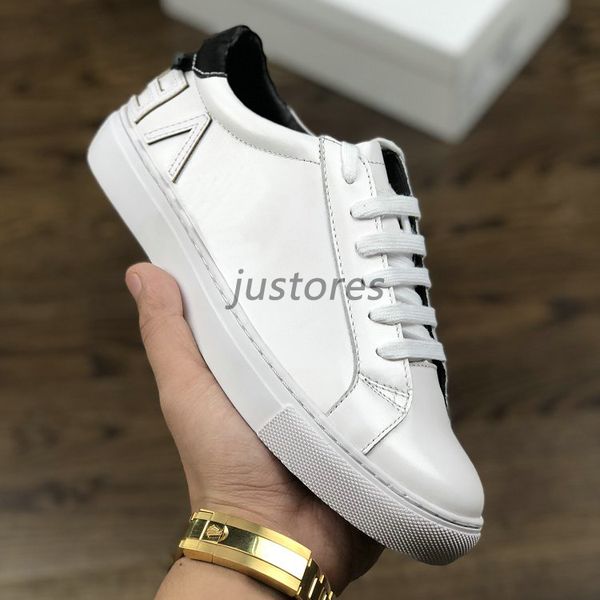 2018ss fashion size 35-46 man woman designer shoe given ace reverse letters low sneaker chy luxury shoe casual shoe with box, Black
2018ss fashion size 35-46 man woman designer shoe given ace reverse letters low sneaker chy luxury shoe casual shoe with box, Black