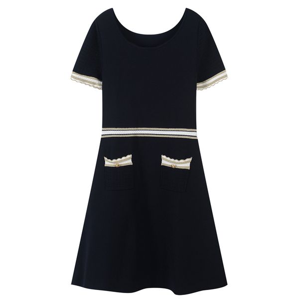 runway elegant round neck striped dress women slim holiday summer female lurex buttons pockets party midi dress vestidos 2020, Black;gray
runway elegant round neck striped dress women slim holiday summer female lurex buttons pockets party midi dress vestidos 2020, Black;gray