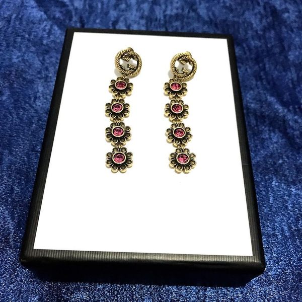 super retro flower diamond pendant designer earrings luxury designer jewelry women earrings, Golden
super retro flower diamond pendant designer earrings luxury designer jewelry women earrings, Golden