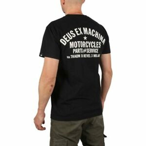 Футболка Deus Ex Machina Milano Address (Shield) - BlaShort-Sleeve 
Футболка Deus Ex Machina Milano Address (Shield) - BlaShort-Sleeve