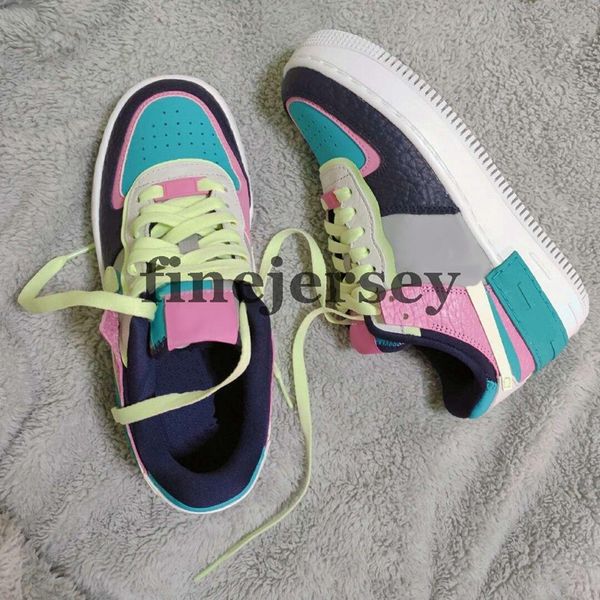 2020 macaron utility 07 1s mens shadow tropical twist running shoes for women skateboard sneakers sports dunk one des chaussures zapatos
2020 macaron utility 07 1s mens shadow tropical twist running shoes for women skateboard sneakers sports dunk one des chaussures zapatos