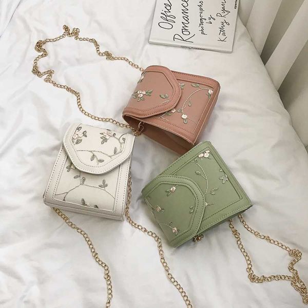 manfuni summer fresh pu shoulder bag for women lace flower embroidery girl messenger bag solid color covered chain 2019 new
manfuni summer fresh pu shoulder bag for women lace flower embroidery girl messenger bag solid color covered chain 2019 new