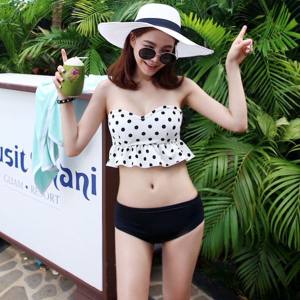 new split cute bikini swimsuit flounces polka dot bikini slim slim neck swimsuit female, White;black
new split cute bikini swimsuit flounces polka dot bikini slim slim neck swimsuit female, White;black