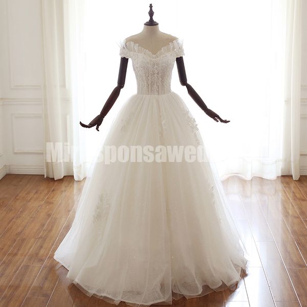 delicate plus size wedding gowns off shoulder a-line beautiful wedding dresses with sleeves lace pearls beading destination wedding dresses, White
delicate plus size wedding gowns off shoulder a-line beautiful wedding dresses with sleeves lace pearls beading destination wedding dresses, White