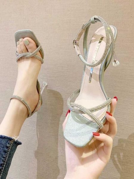 2020 sandals med black shoes for women buckle high heels open toe women's fashion medium beige strap heeled peep rhinestone
2020 sandals med black shoes for women buckle high heels open toe women's fashion medium beige strap heeled peep rhinestone