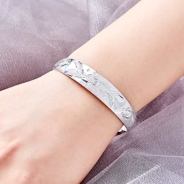 misananryne simple metal printed bangles minimalist design leaf bangle bracelet cuff for women fashion jewelry bijoux femme, Black
misananryne simple metal printed bangles minimalist design leaf bangle bracelet cuff for women fashion jewelry bijoux femme, Black