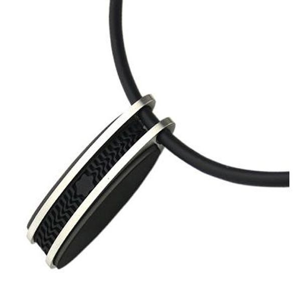 Мода силиконовый черный кулон ожерелье из нержавеющей стали с резиновым кулоном
Мода силиконовый черный кулон ожерелье из нержавеющей стали с резиновым кулоном