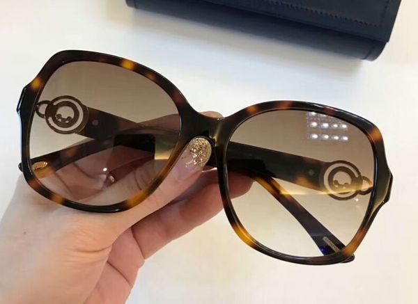 sch206s square shape female havana sunglasses brown shaded sun glasses designer sunglasses brand new with box, White;black
sch206s square shape female havana sunglasses brown shaded sun glasses designer sunglasses brand new with box, White;black