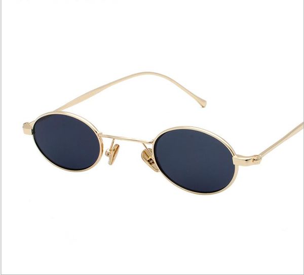 new sunglasses europe and the united states trend metal sunglasses personality small box ocean film sunglasses, White;black
new sunglasses europe and the united states trend metal sunglasses personality small box ocean film sunglasses, White;black