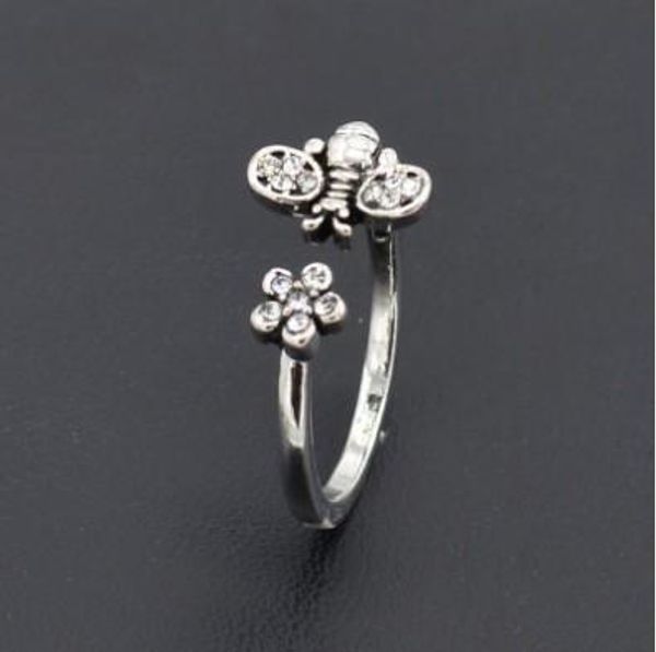 lovely bee flower rings for girls/ladies antique silver open rings fashion jewelry accessories great gift idea
lovely bee flower rings for girls/ladies antique silver open rings fashion jewelry accessories great gift idea