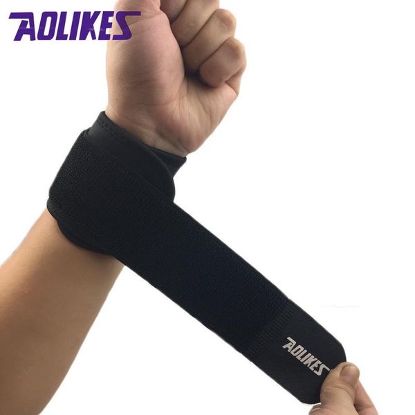 1pcs gym wrist support band strap for men crossfit wristband sports fitness wrist guard protector bracers polsiera pols brace, Black;red
1pcs gym wrist support band strap for men crossfit wristband sports fitness wrist guard protector bracers polsiera pols brace, Black;red
