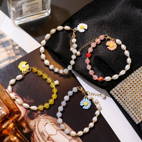 korean simple small fresh flowers pendant pearl beaded bracelet temperament sweet girl women fashion accessories jewelry, Black
korean simple small fresh flowers pendant pearl beaded bracelet temperament sweet girl women fashion accessories jewelry, Black