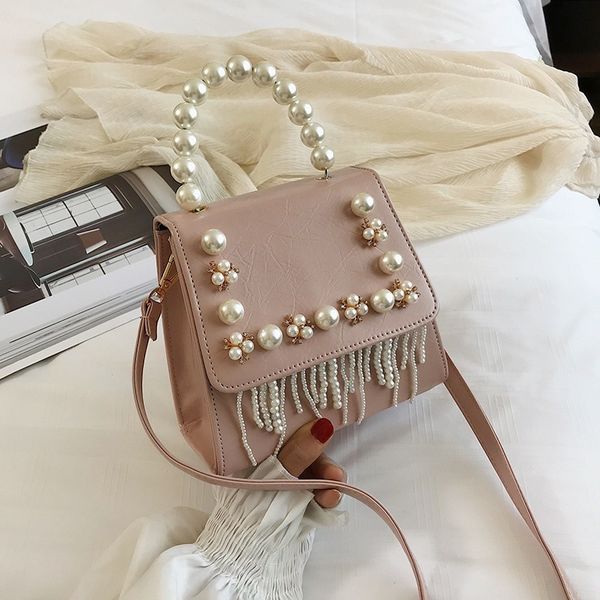 2020 new trendy fashion pearl portable small square bag women's wild shoulder messenger bag
2020 new trendy fashion pearl portable small square bag women's wild shoulder messenger bag