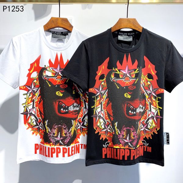 PP Philip Plain Brand Mens Designer T Shirts Firmata Uomo Fashion Luxury Designer T Shirt Summer Homme Mens Skull Tshirt Tee Tops 1253
PP Philip Plain Brand Mens Designer T Shirts Firmata Uomo Fashion Luxury Designer T Shirt Summer Homme Mens Skull Tshirt Tee Tops 1253