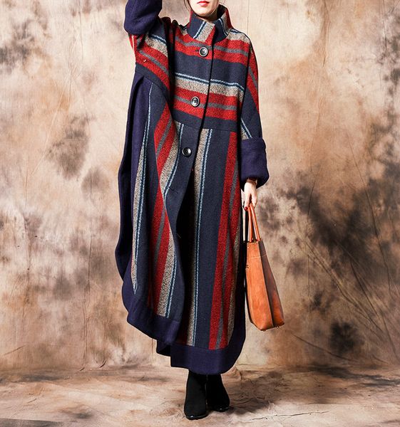 2019 female new winter plus size striped woolen collar collar personality fashion explosion star striped loose coat, Black
2019 female new winter plus size striped woolen collar collar personality fashion explosion star striped loose coat, Black