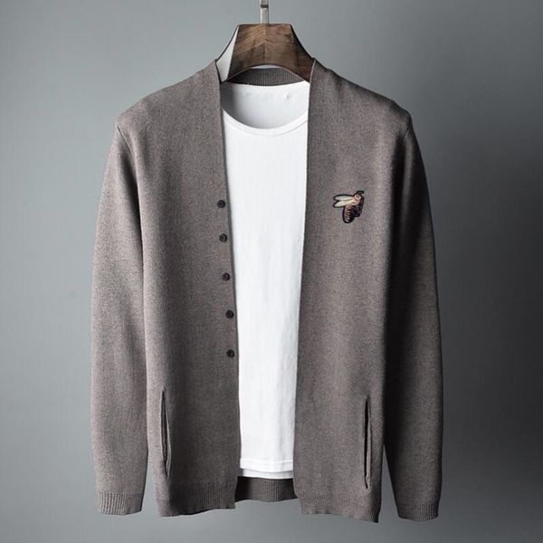 men fashion brand spring autumn classic vintage korea style slim fit thin sweater male casual cardigan bee embroidery sweater, White;black
men fashion brand spring autumn classic vintage korea style slim fit thin sweater male casual cardigan bee embroidery sweater, White;black