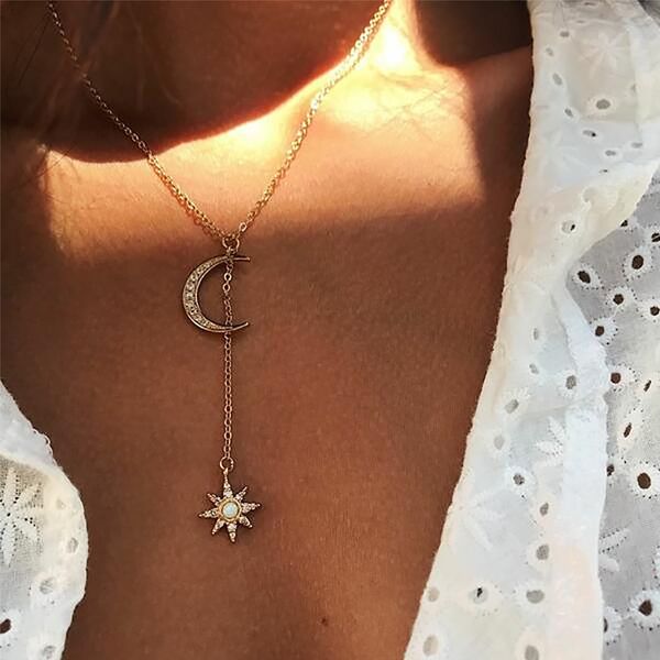 women new jewelry fashion personality moon stars pendant necklace rhine stonre bone chain, Silver 
women new jewelry fashion personality moon stars pendant necklace rhine stonre bone chain, Silver