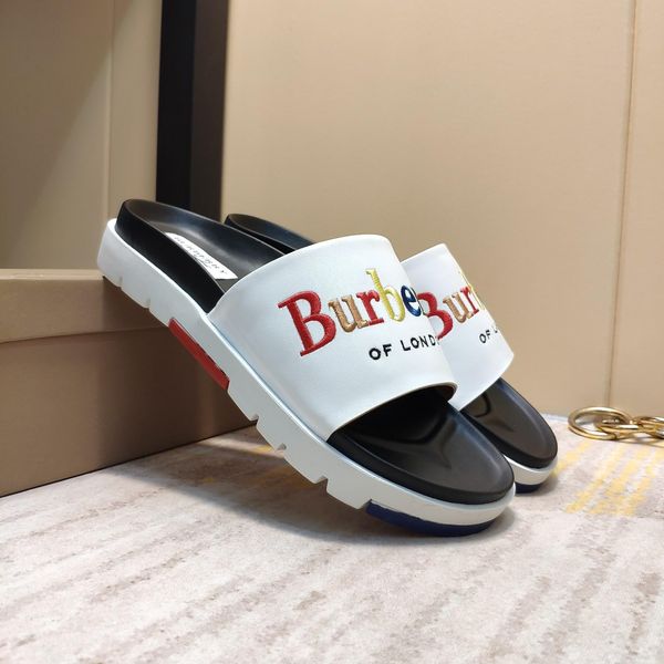 the latest men's slippers, designer design imported calf leather fabric, lighter, perfect for the highest quality, Black
the latest men's slippers, designer design imported calf leather fabric, lighter, perfect for the highest quality, Black
