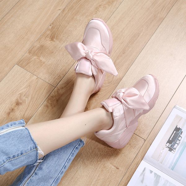 women's flats sneakers shoes korean style 2019 spring casual female sneaker fashion pink sneakers non-slip woman autumn shoes, Black
women's flats sneakers shoes korean style 2019 spring casual female sneaker fashion pink sneakers non-slip woman autumn shoes, Black