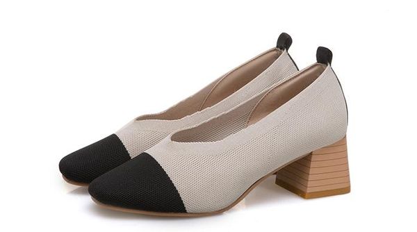 2018 women's shoes in spring and autumn with new style middle heel coarse heel square head grandma's shoes, Black
2018 women's shoes in spring and autumn with new style middle heel coarse heel square head grandma's shoes, Black