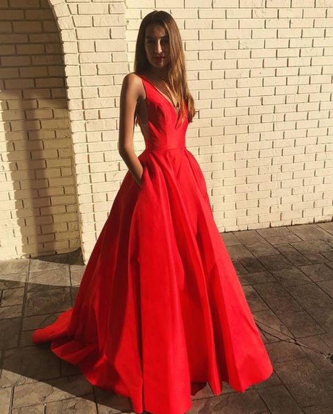 simple v-neck prom dresses with pockets backless sleeveless vestidos de formal prom gowns backless red satin women formal party dresses, Black
simple v-neck prom dresses with pockets backless sleeveless vestidos de formal prom gowns backless red satin women formal party dresses, Black