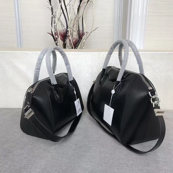 2019 brand fashion luxury designer bags designer brand antigona shoulder bags original leather women handbag fashion tote bags
2019 brand fashion luxury designer bags designer brand antigona shoulder bags original leather women handbag fashion tote bags
