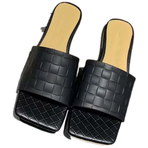 jimmy choo 2020 новой дизайнер роскоши серии закрытой открытой дама моды бренд плоских тапочки размер 34-40 удобные и дышащее, Black
jimmy choo 2020 новой дизайнер роскоши серии закрытой открытой дама моды бренд плоских тапочки размер 34-40 удобные и дышащее, Black