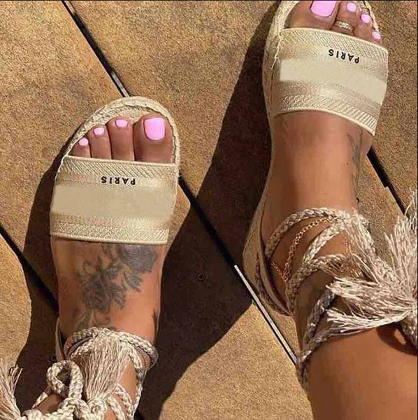 2020 selling ladies canvas shoes fashion flat lazy sandals very comfortable in summer a cloth shoes large size 35-42, Black
2020 selling ladies canvas shoes fashion flat lazy sandals very comfortable in summer a cloth shoes large size 35-42, Black