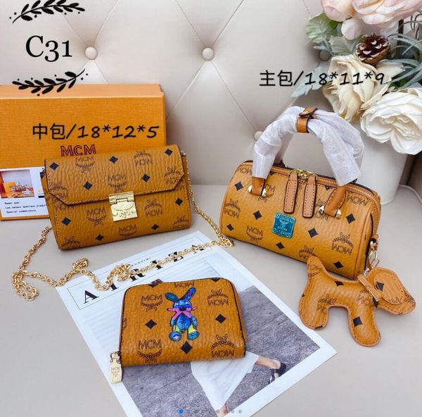 new high-quality 2020 ladies handbags women's shoulder bag ladies messenger bag elegant wild chain bag leather three-piece set 02
new high-quality 2020 ladies handbags women's shoulder bag ladies messenger bag elegant wild chain bag leather three-piece set 02