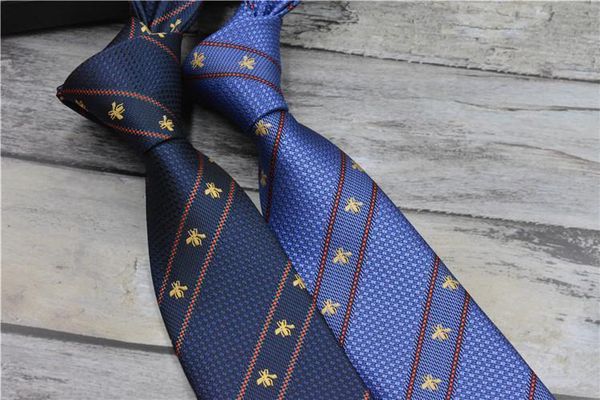 2 цвета новые стили моды для мужчин галстуки silk tie мужские шеи галстуки ручной свадеб маленькая пчела галстук италия бизнес связи twill, Blue;purple
2 цвета новые стили моды для мужчин галстуки silk tie мужские шеи галстуки ручной свадеб маленькая пчела галстук италия бизнес связи twill, Blue;purple