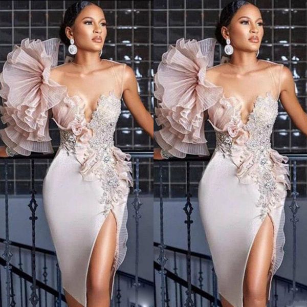 2020 stunning evening dresses pink lace ruffle beaded sheer jewel neck high front split formal party gowns prom dresses robes de soiree, Black;red
2020 stunning evening dresses pink lace ruffle beaded sheer jewel neck high front split formal party gowns prom dresses robes de soiree, Black;red