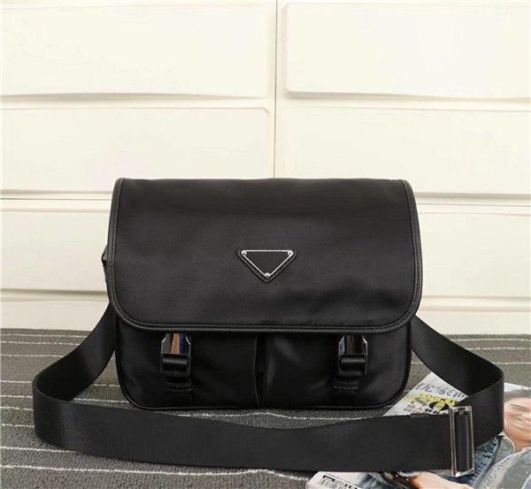 global 769 size 26cm 19cm 10cm classic luxury bag canvas leather cowhide men's shoulder bag handbag
global 769 size 26cm 19cm 10cm classic luxury bag canvas leather cowhide men's shoulder bag handbag