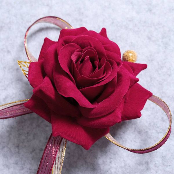 1pcs boutonniere corsage brooch with pin clip artificial flower head wedding decor for grooms groomsmen bridal bridesmaids 2020
1pcs boutonniere corsage brooch with pin clip artificial flower head wedding decor for grooms groomsmen bridal bridesmaids 2020
