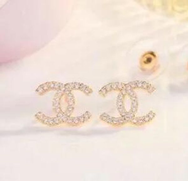 earrings luxury jewelry fashion women mens earrings hip hop diamond stud earings iced out bling rock punk round wedding gift 3322, Golden;silver
earrings luxury jewelry fashion women mens earrings hip hop diamond stud earings iced out bling rock punk round wedding gift 3322, Golden;silver