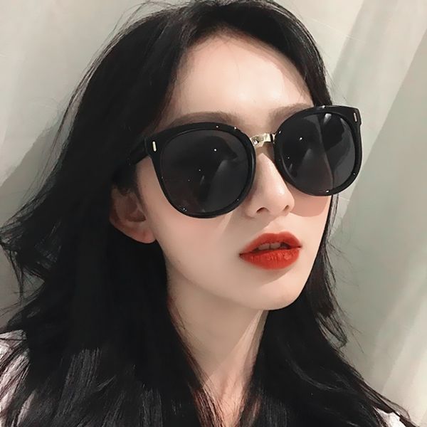 sun women's polarized sun glasses round face large frame ins glasses long face travel street sunglasses, White;black
sun women's polarized sun glasses round face large frame ins glasses long face travel street sunglasses, White;black