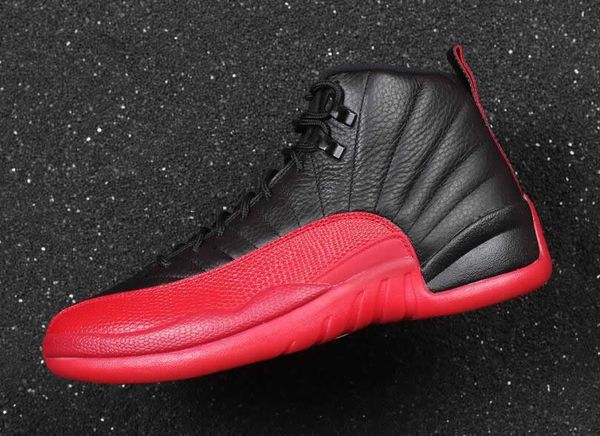 authentic 12s flu game man designer basketball shoes new comfort xii black varsity red fashion sports sneakers with box size 41-47
authentic 12s flu game man designer basketball shoes new comfort xii black varsity red fashion sports sneakers with box size 41-47