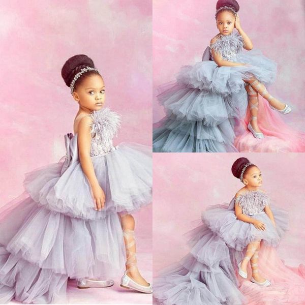 2020 high low flower girl dresses for wedding lace appliqued tiered skirts little girls pageant dress feather communion dresses, Red;yellow
2020 high low flower girl dresses for wedding lace appliqued tiered skirts little girls pageant dress feather communion dresses, Red;yellow