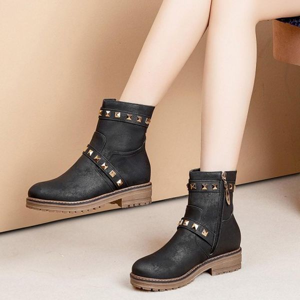 women rivet belt buckle ankle boot student casual large size 43 single boot fashion autumn winter flat shoes female footwear, Black
women rivet belt buckle ankle boot student casual large size 43 single boot fashion autumn winter flat shoes female footwear, Black